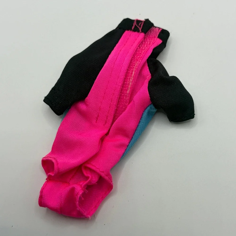 Barbie Vintage 90s Mixed Lot Clothing Set Doll Ocean Hollywood Bead Blast Swim